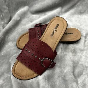 MINNETONKA Glynis Sandal Women Red Leather Studded Buckle Slide Shoe Size 8